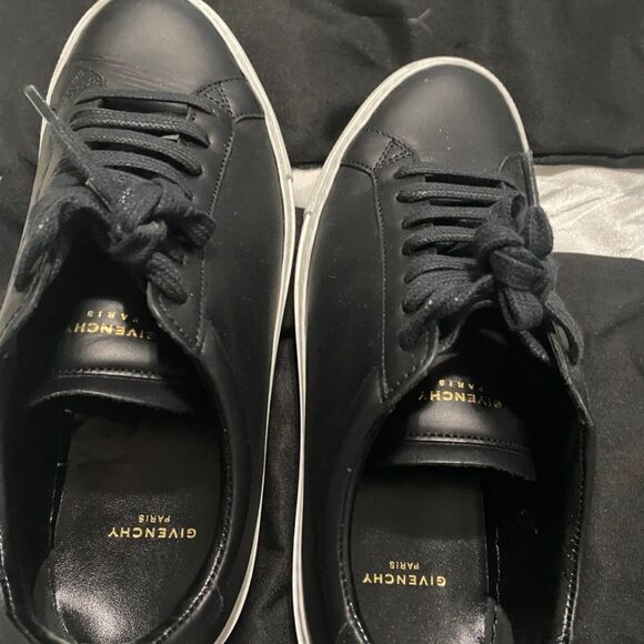 Black Leather Givenchy Sneakers with White Sole - Picture 10 of 11